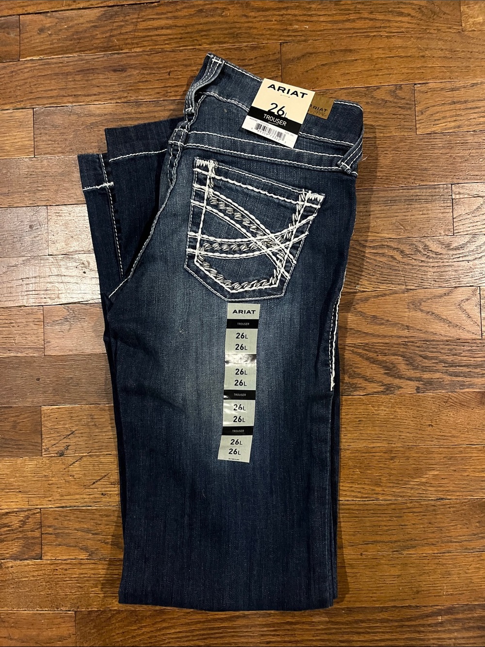 New Ariat Women’s Mid Rise Entwined Trouser Jeans